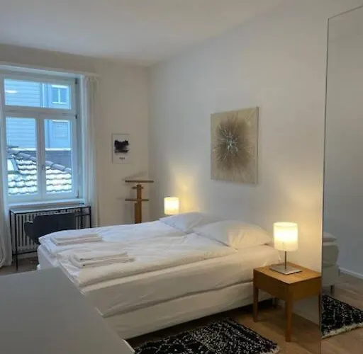 Elegant 2br - Canal3 Apartment