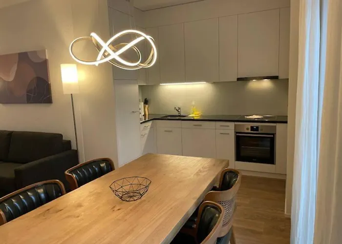 Elegant 2br - Canal3 Апартаменты